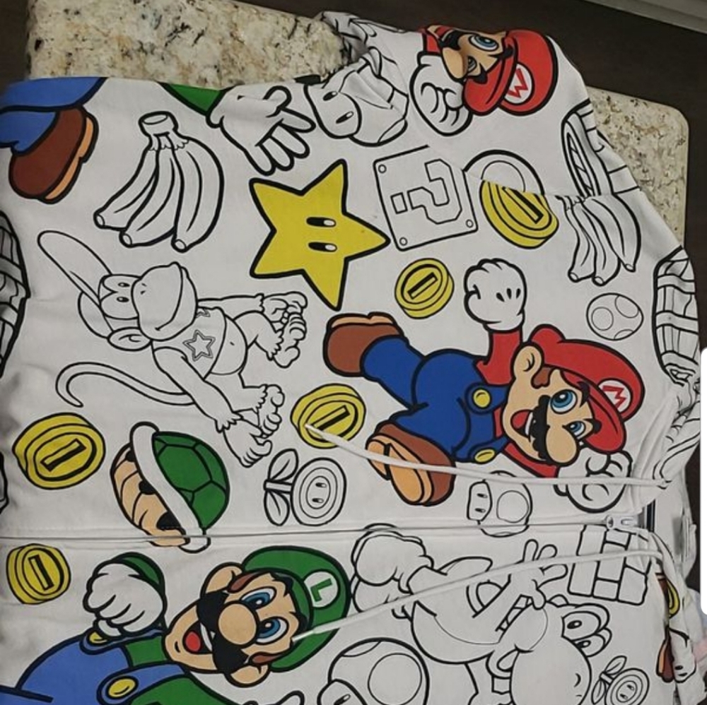 Brand NEW Nintendo Super Mario Hoodie